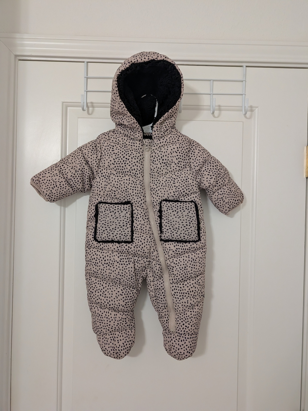 Jessica Simpson Baby 3-6M Leopard Puffer Snowsuit Hooded Bunting
